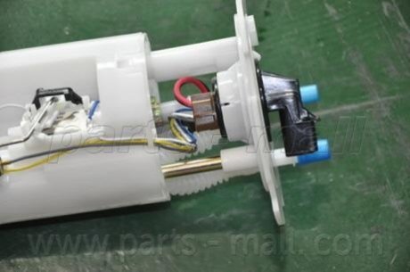 Электробензонасос CHEVROLET Lacetti 1,4 16V parts mall PDCM008