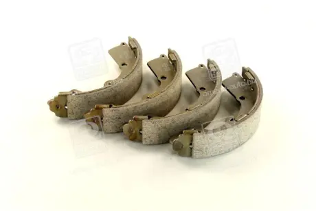 Колодки ручного (стоячого) гальма PARTS MALL PLB030