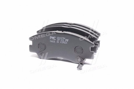 Передні тормозні (гальмівні) колодки parts mall PKG003 на Митсубиси L200