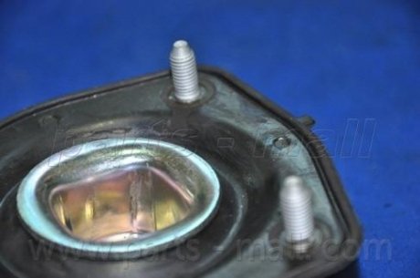Опора амортизатора заднего правая parts mall PXCNA008RR