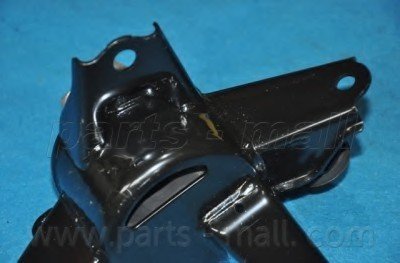 Подушка (опора) двигуна parts mall PXCMA004B3