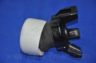Подушка (опора) двигуна parts mall PXCMA016D