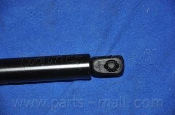 P7145009000 Амортизатор багажника parts mall PQD210