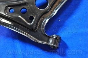 Рычаг передней подвески parts mall PXCAC-008LL