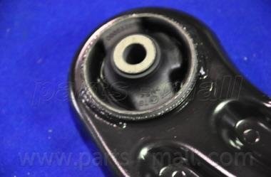 Важіль передньої підвіски parts mall PXCAC008LR
