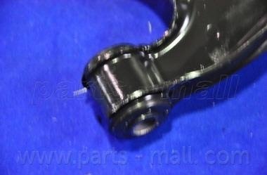 Важіль передньої підвіски parts mall PXCAC008LR