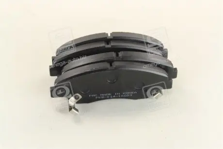 Передні тормозні (гальмівні) колодки PARTS MALL PKB014