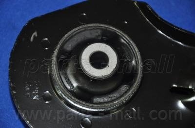 Рычаг передней подвески parts mall PXCAC002LR