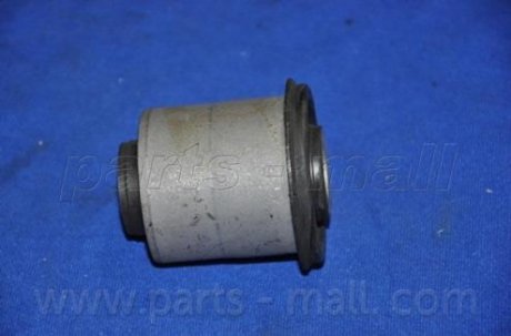 Сайлентблок переднього важеля parts mall PXCBB003B