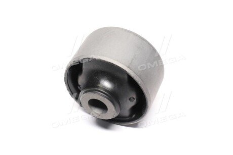 Сайлентблок переднего рычага parts mall PXCBA040B