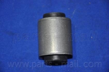 Сайлентблок переднього важеля parts mall PXCBC008S