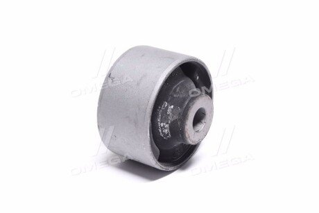 Сайлентблок рычага CHEVROLET LACETTI передн. ось, задн. parts mall PXCBC005B