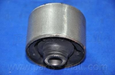 Сайлентблок задней подвески parts mall PXCBA006T