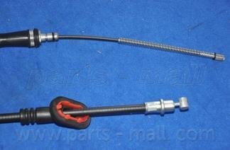 Трос ручного тормоза правый parts mall PTA526