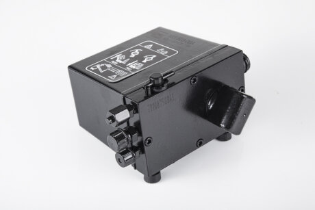 Насос/привід нахилу кабіни pe automotive (peters) 10360300A на Хонда Инсайт