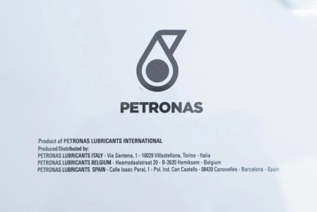 Олива моторна SYNTIUM 5000 RN 5W-30 (60L) petronas 70543U51EU