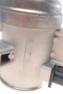 Електронасос водяної помпи pierburg 702881660