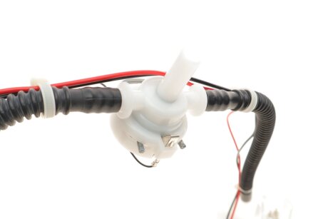 Паливний насос в зборі pierburg 705656020