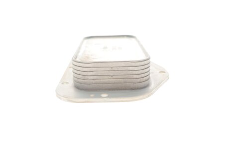 Радиатор масляный Chevrolet Aveo/Cruze / Opel Astra/Insignia 1.4-1.8 i/Turbo 05- pierburg 709269330