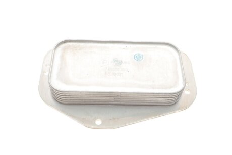 Радиатор масляный Chevrolet Aveo/Cruze / Opel Astra/Insignia 1.4-1.8 i/Turbo 05- pierburg 709269330