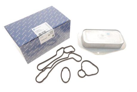 Радиатор масляный Chevrolet Aveo/Cruze / Opel Astra/Insignia 1.4-1.8 i/Turbo 05- pierburg 709269330 на Опель Мокка