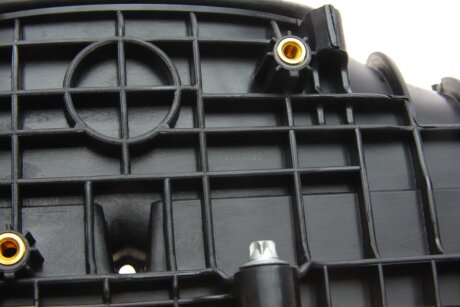 Впускной коллектор pierburg 710131080