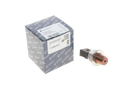 Датчик тиску палива pierburg 711225160 на Фольксваген Крафтер