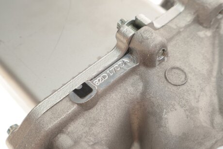 Клапан EGR VW Amarok 2.0 TDI 11-19 pierburg 711237060