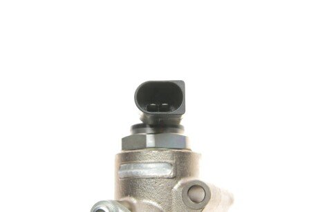 Паливний насос pierburg 706032170