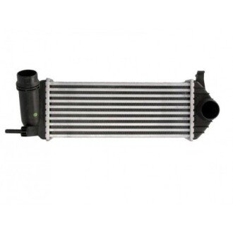 Радіатор інтеркулера польша 6062J83