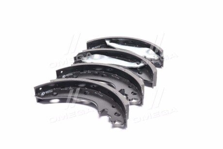 Колодки ручного (стоячого) тормоза remsa 413600