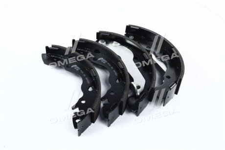 Колодки ручного (стоячого) тормоза remsa 414100