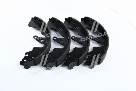 Колодки ручного (стоячого) тормоза remsa 422800