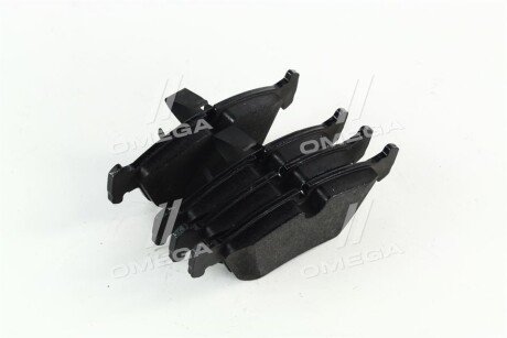 Передні тормозні (гальмівні) колодки remsa 038440