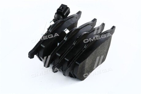 Передні тормозні (гальмівні) колодки remsa 039041