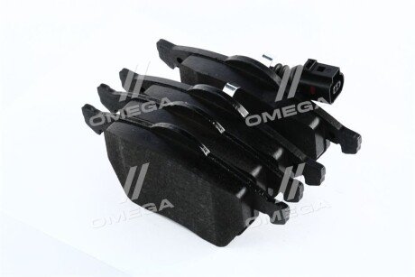 Передні тормозні (гальмівні) колодки remsa 039041