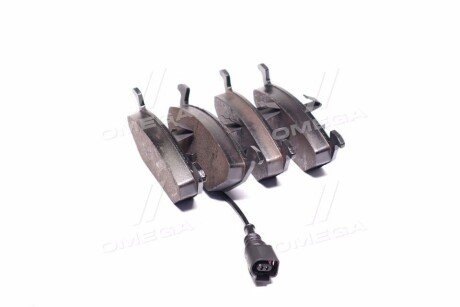 Передние тормозные колодки remsa 063321