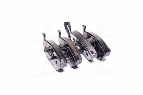 Передние тормозные колодки remsa 063321