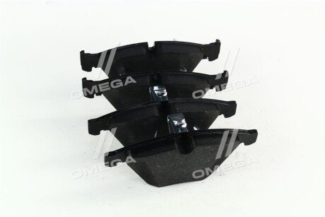 Передні тормозні (гальмівні) колодки remsa 085700