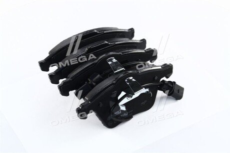 Передние тормозные колодки remsa 096402