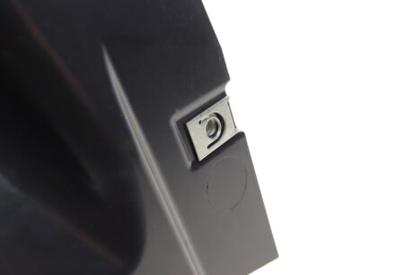 Оригінальні запчастини renault 638410003R