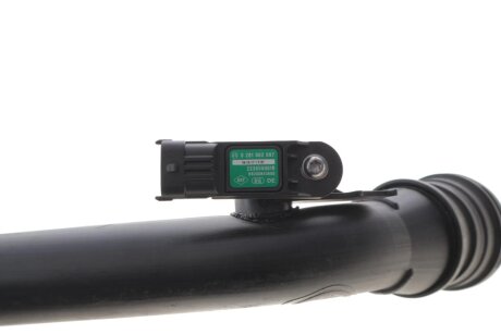 Патрубок повітряний renault 8200981498