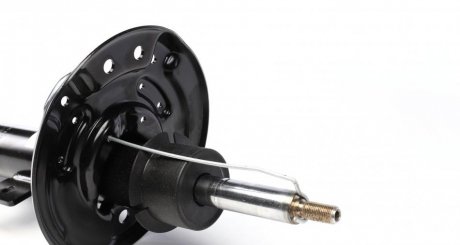 Передний амортизатор (стойка) renault 543027894R