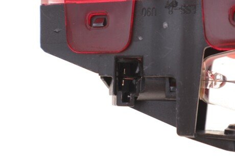 Ліхтар (фара) заднього ходу renault 8200690117