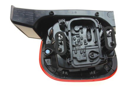 Фонарь правый DUSTER 10-18 renault 265503601R