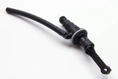 Головний циліндр зчеплення renault 8200459155