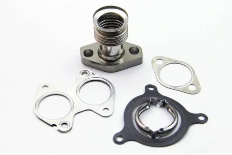 Гофра клапана EGR Master/Movano 2.5 dCi/CDTI 06- (к-кт. с прокладками) renault 7701207947 Рено Трафик 2