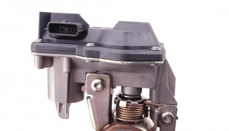 Клапан EGR renault 147253272R