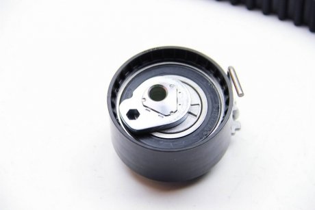 Комплект ремня грм renault 7701476745