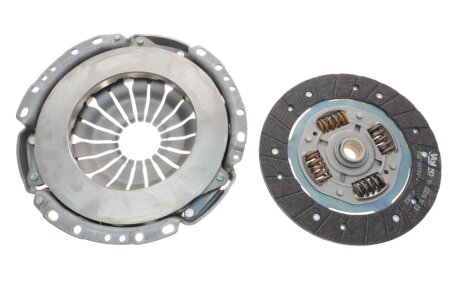 Комплект сцепления в сборе renault 302057069R